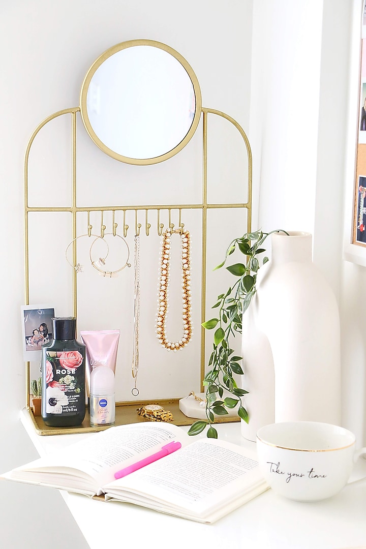 Gold Iron Mirror Stand Design by Lets Elevate at Pernia's Pop Up