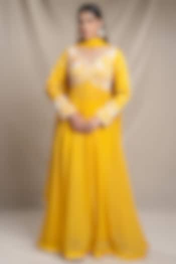 Yellow Modal & Georgette Embroidered Anarkali Set by Sanjev Marwaaha