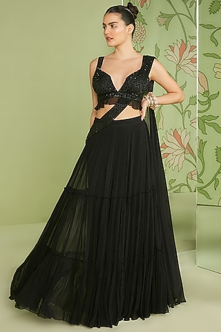 Black Embroidered Concept Saree Set by Sanjev Marwaaha