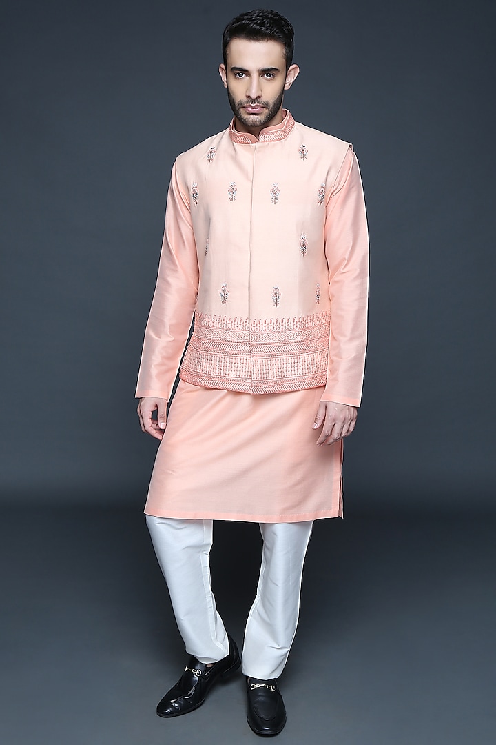Peach Silk Block Printed Bundi Jacket With Kurta Set by Sanjev Marwaaha Men
