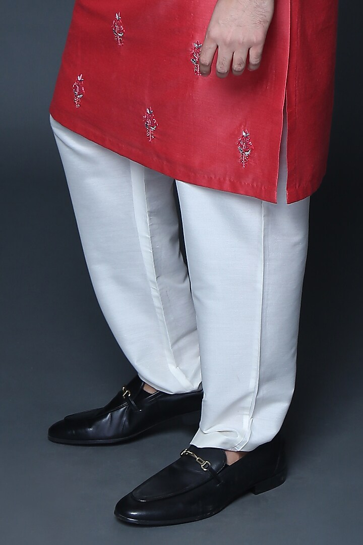 Coral Cotton Silk Hand Embroidered Kurta Set by Sanjev Marwaaha Men at Pernia's Pop Up Shop