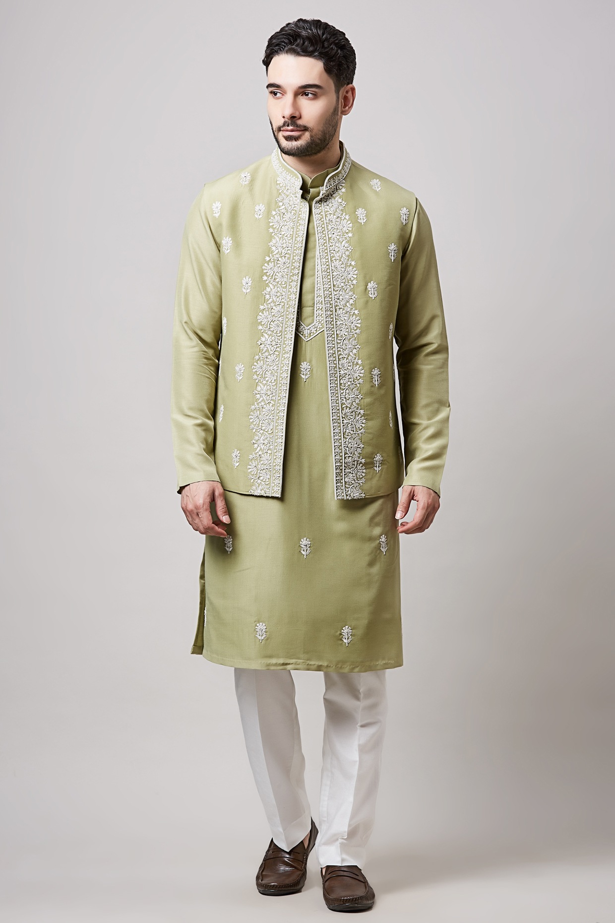Sanjev Marwaaha Olive Green Soy Silk & Cotton Silk Embroidered Bundi Set