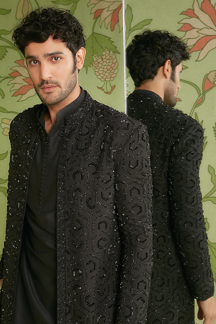 Black Embroidered Indo Western Jacket Set by Sanjev Marwaaha Men at Pernia's Pop Up Shop
