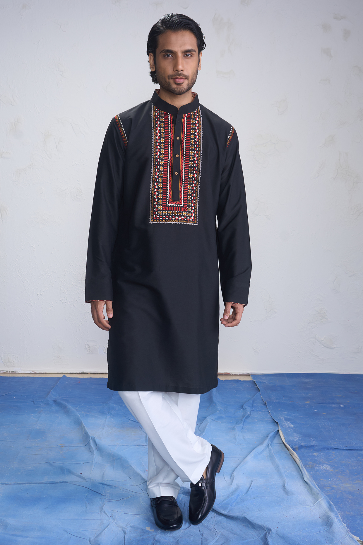 Black Cotton Silk Geometric Embroidered Kurta Set by Sanjev Marwaaha Men