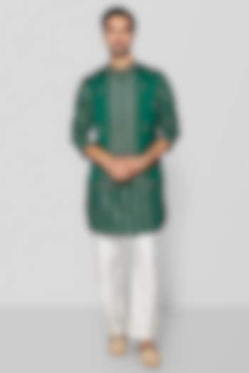 Green Modal & Chanderi Brocade Bundi Jacket Set by Sanjev Marwaaha Men