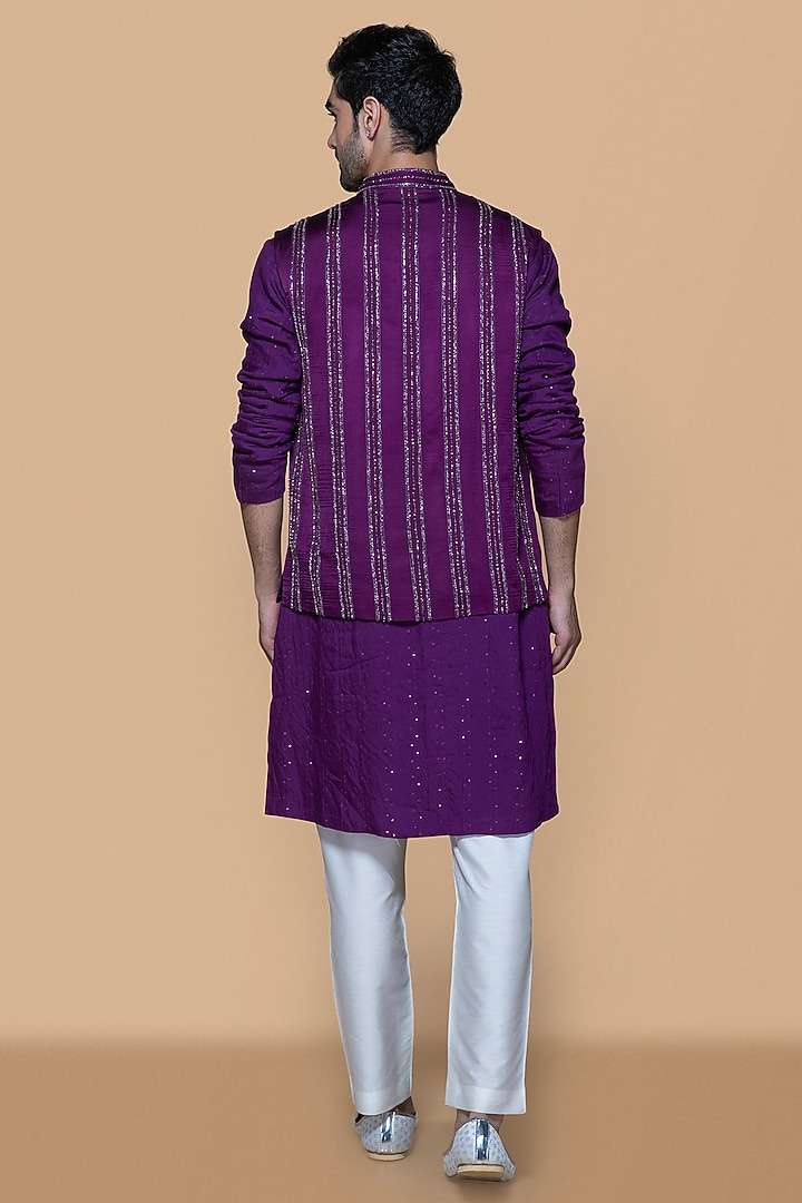 Deep Purple Modal & Chanderi Brocade Embroidered Wedding Indowestern Set by Sanjev Marwaaha Men at Pernia's Pop Up Shop