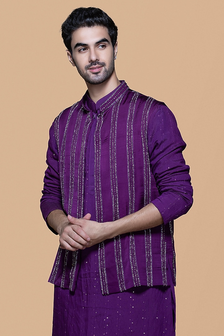 Deep Purple Modal & Chanderi Brocade Embroidered Wedding Indowestern Set by Sanjev Marwaaha Men at Pernia's Pop Up Shop