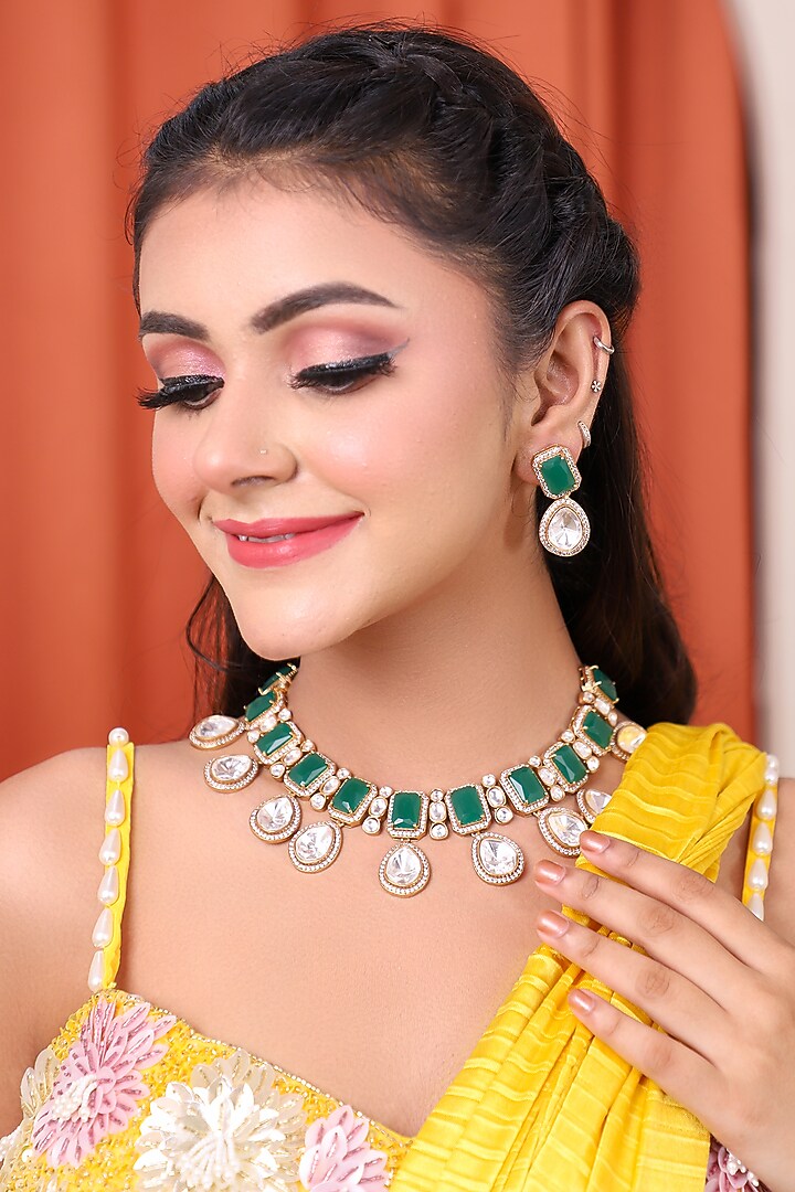 Two Tone Finish Uncut Polki & Emerald Necklace Set by Lady grace by priyanka at Pernia's Pop Up Shop