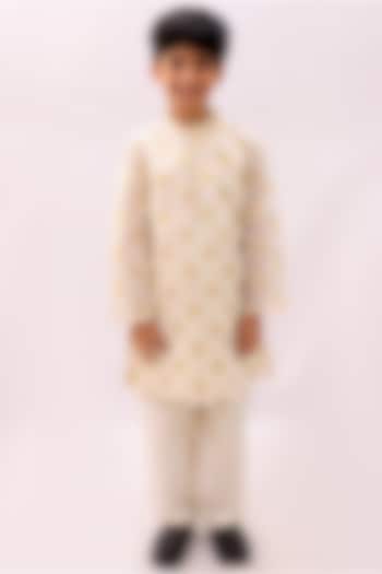 Off-White Chanderi Foil Printed Kurta Set For Boys by Lil Drama