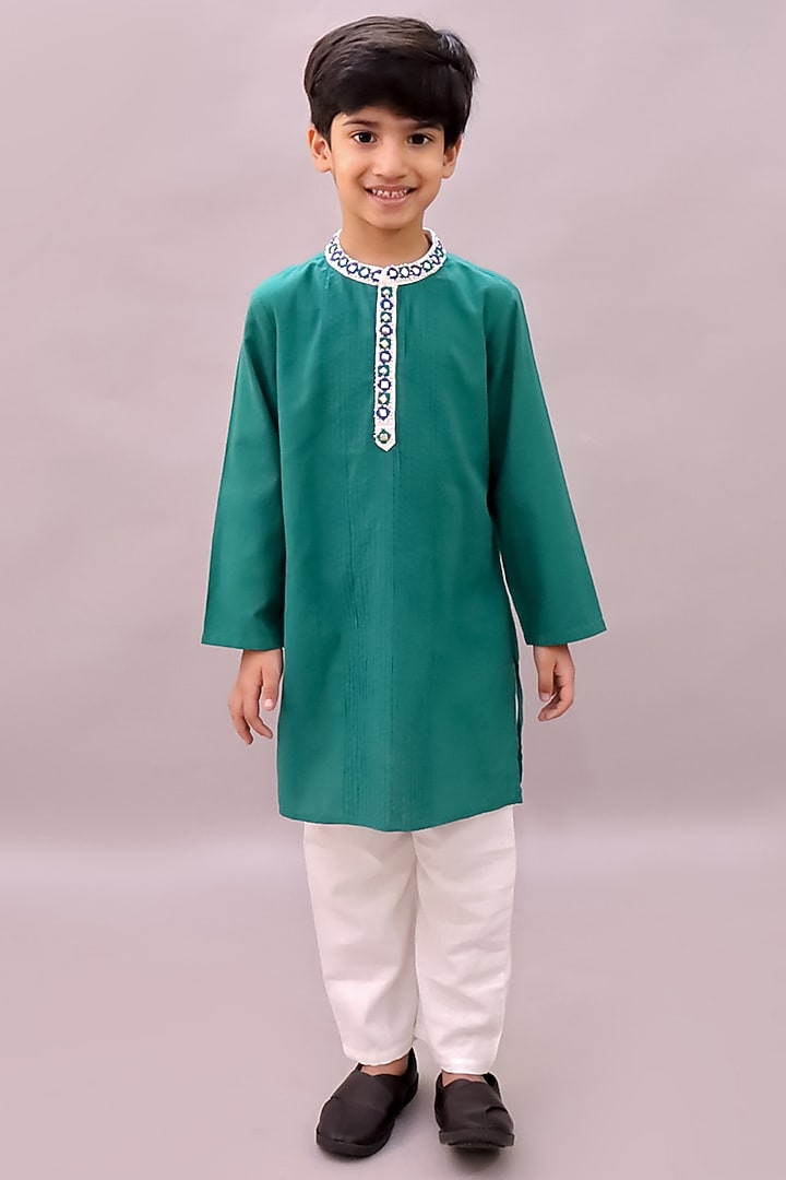 Green Cotton Mirror Work Kurta Set For Boys by Lil Drama at Pernia's Pop Up Shop