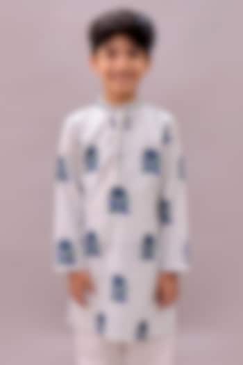 White Cotton Floral Printed & Mirror Work Kurta Set For Girls by Lil Drama at Pernia's Pop Up Shop