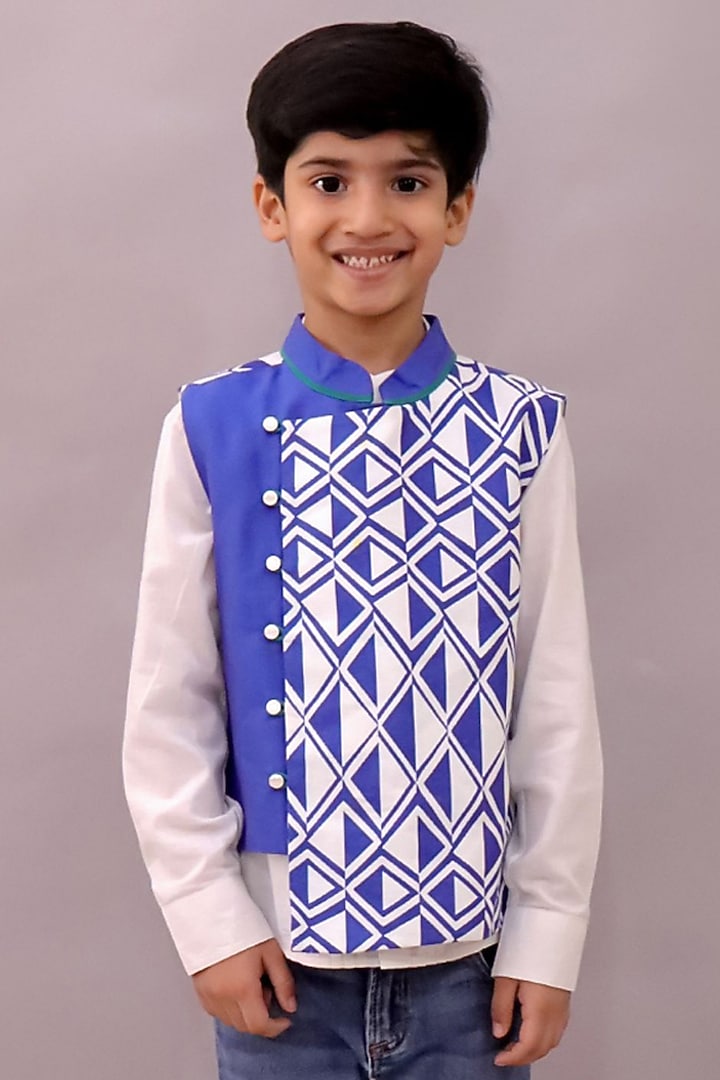Blue Cotton Geometric Printed Bundi Jacket For Boys by Lil Drama at Pernia's Pop Up Shop