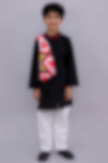 Multi-Colored Cotton Geometric Printed Kurta Set For Boys by Lil Drama at Pernia's Pop Up Shop