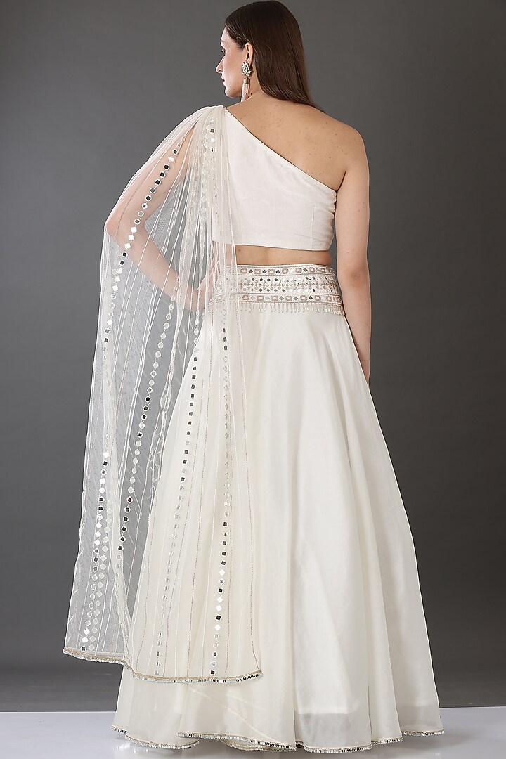 Ivory Embroidered Wedding Lehenga Set by Lilac at Pernia's Pop Up Shop