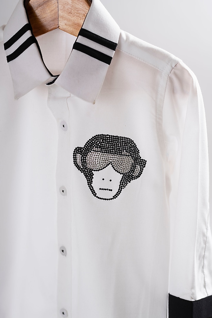 White & Black Cotton Embroidered Shirt For Boys by Li'l Angels at Pernia's Pop Up Shop
