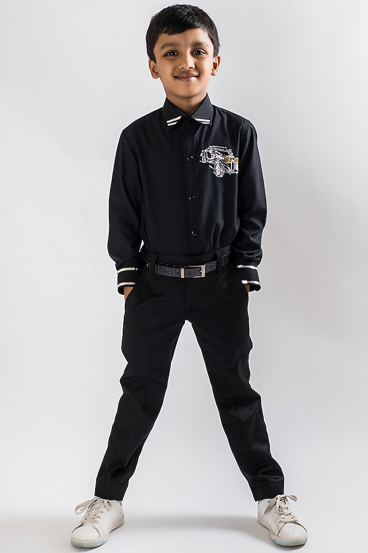 Black Cotton Embroidered Shirt For Boys by Li'l Angels