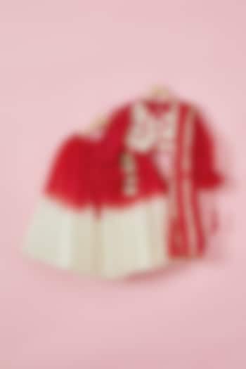 Red & Off-White Silk Embroidered Lehenga Set For Girls by Li'l Angels at Pernia's Pop Up Shop