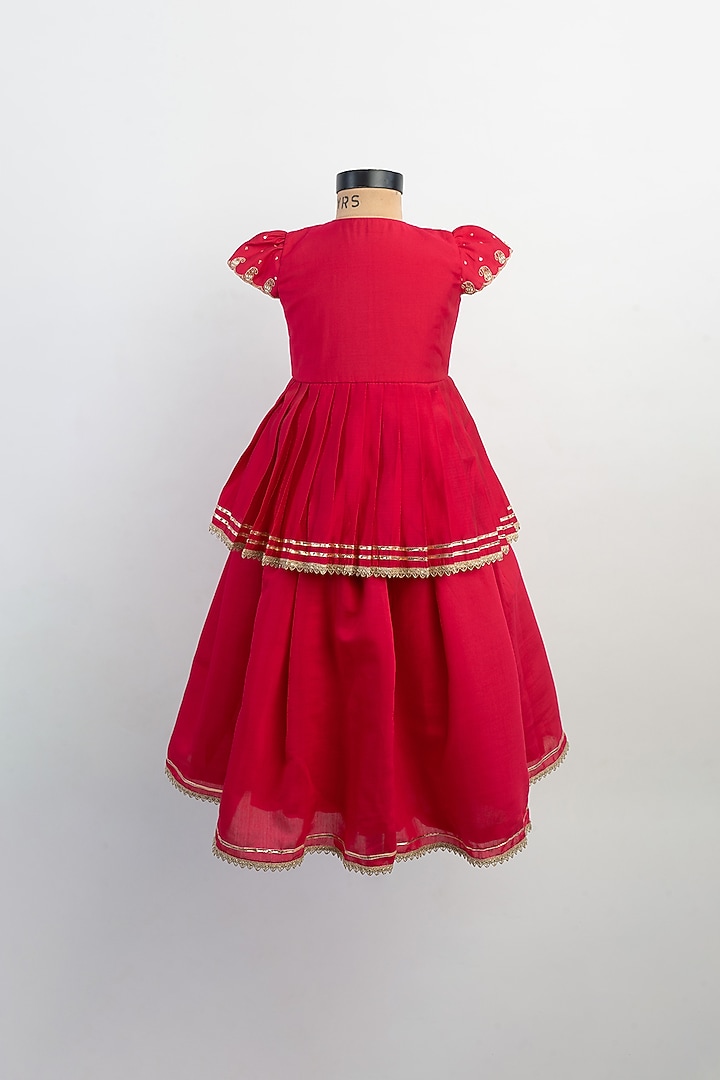 Pink Silk Lehenga Set For Girls by Li'l Angels at Pernia's Pop Up Shop