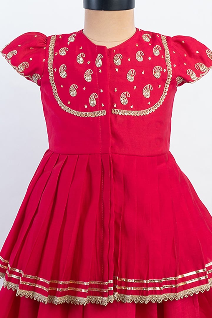 Pink Silk Lehenga Set For Girls by Li'l Angels at Pernia's Pop Up Shop