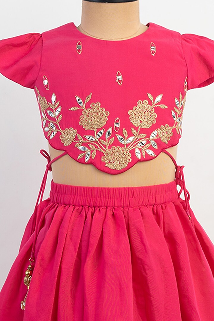 Pink Silk Thread Embroidered Lehenga Set For Girls by Li'l Angels at Pernia's Pop Up Shop