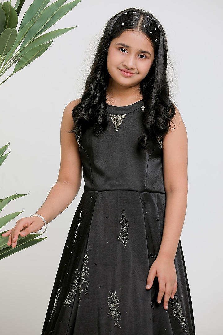 Black Satin Embroidered Gown With Drape For Girls by Li'l Angels at Pernia's Pop Up Shop