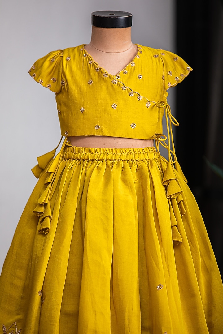 Mustard Muslin Silk Lehenga Set For Girls by Li'l Angels at Pernia's Pop Up Shop
