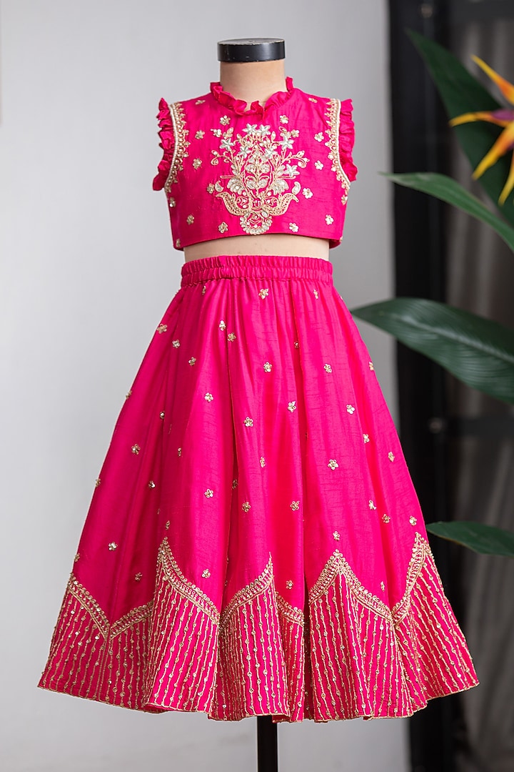 Rani Pink Dola Silk Embroidered Lehenga Set For Girls by Li'l Angels at Pernia's Pop Up Shop