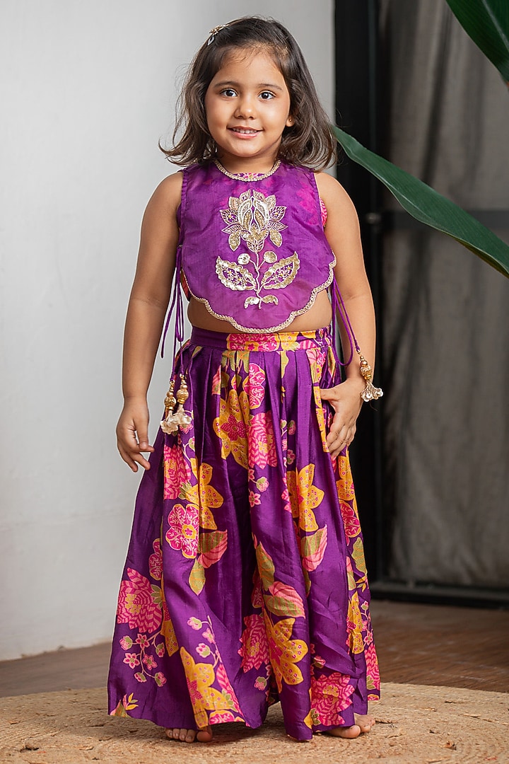 Purple Pure Muslin Silk Lehenga Set For Girls by Li'l Angels at Pernia's Pop Up Shop