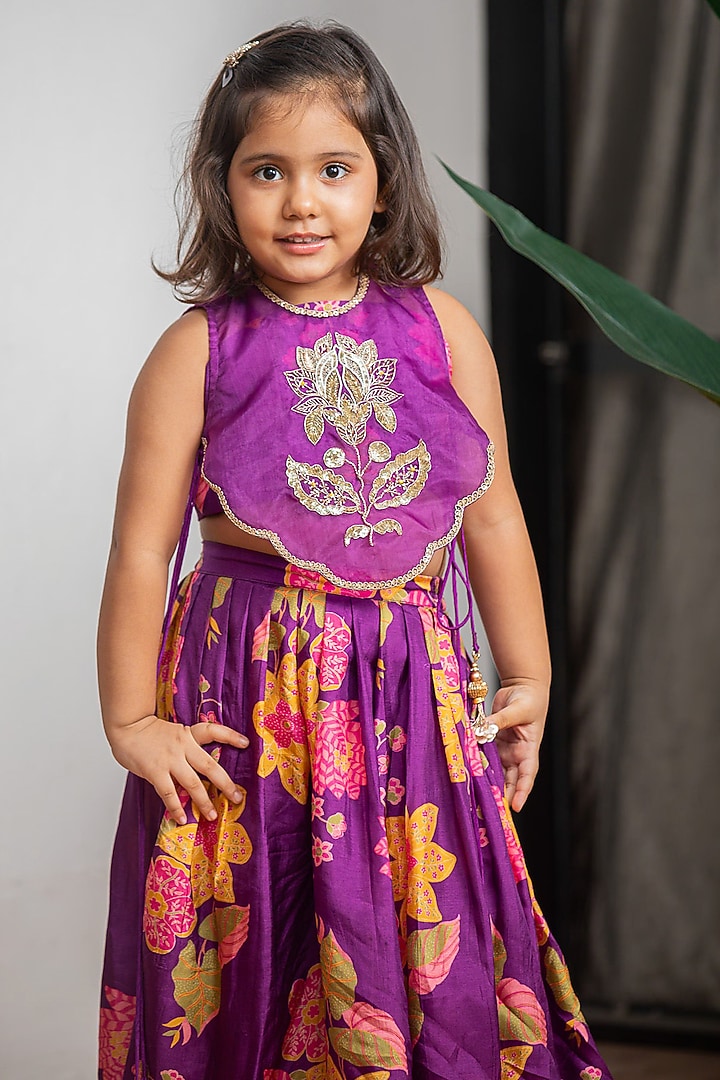 Purple Pure Muslin Silk Lehenga Set For Girls by Li'l Angels at Pernia's Pop Up Shop