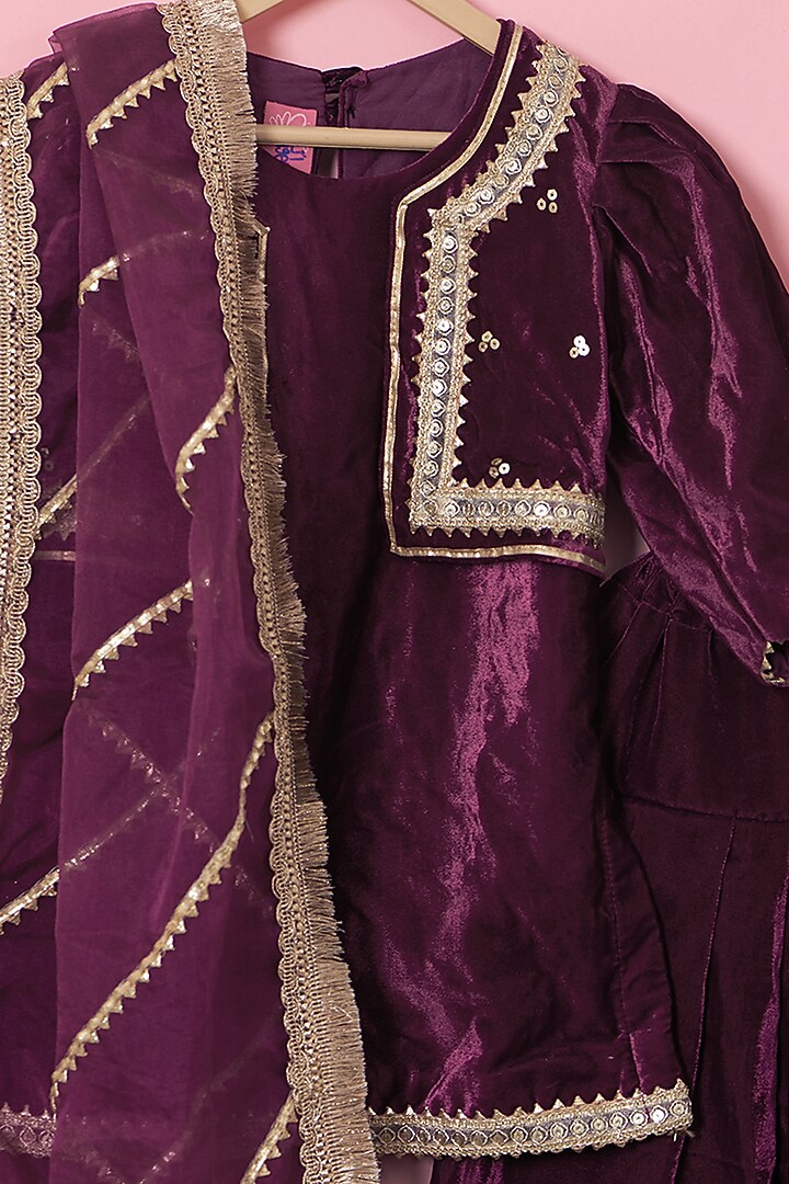 Wine Velvet Kurta Set For Girls by Li'l Angels at Pernia's Pop Up Shop