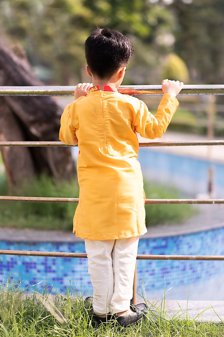Yellow & Red Crepe Draped Kurta Set For Boys by Li'l Angels at Pernia's Pop Up Shop