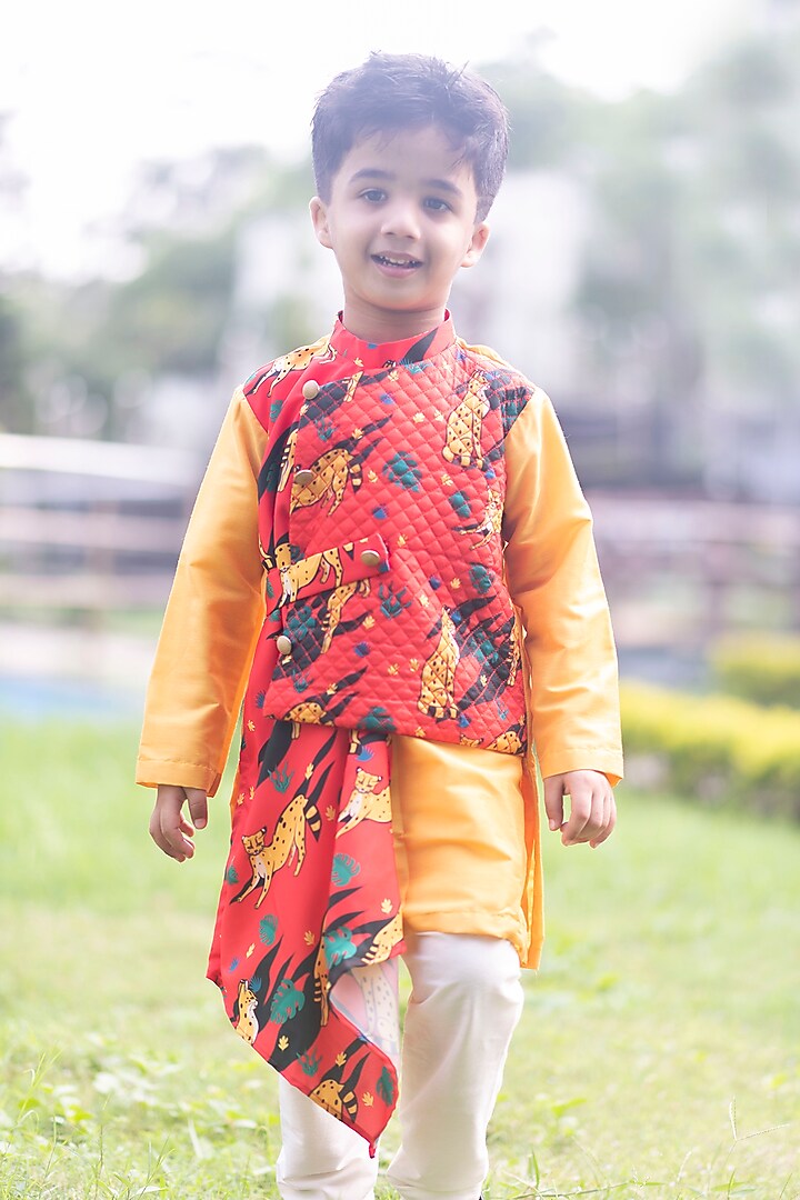 Yellow & Red Crepe Draped Kurta Set For Boys by Li'l Angels at Pernia's Pop Up Shop