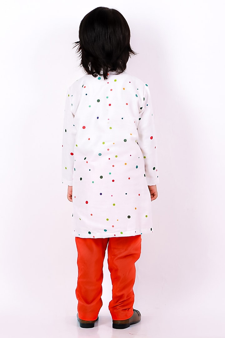 White Printed Kurta Set For Boys by Li'l Angels at Pernia's Pop Up Shop