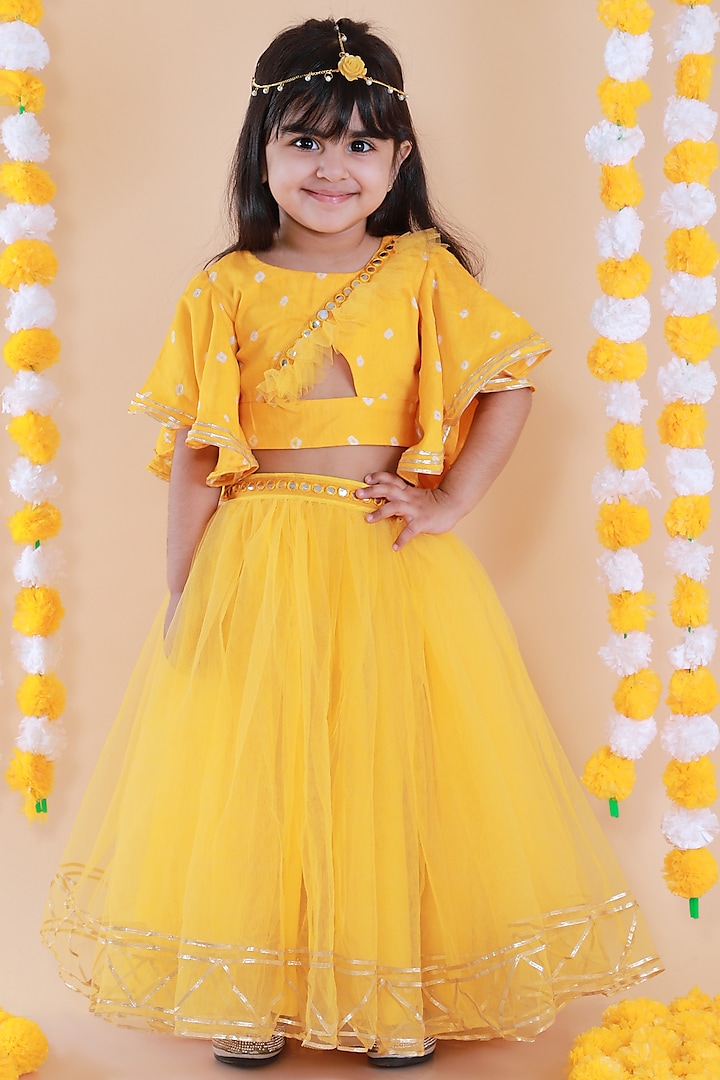 Yellow Net Lehenga Set For Girls by Li'l Angels