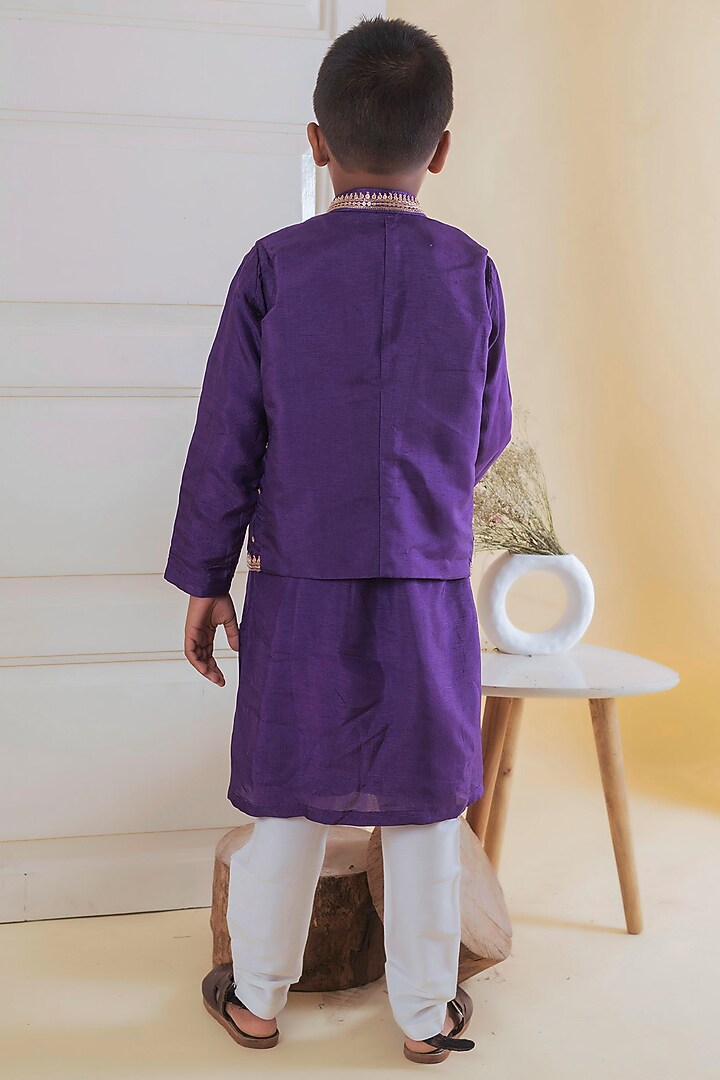 Purple Embroidered Bundi Jacket With Kurta Set For Boys by Li'l Angels at Pernia's Pop Up Shop