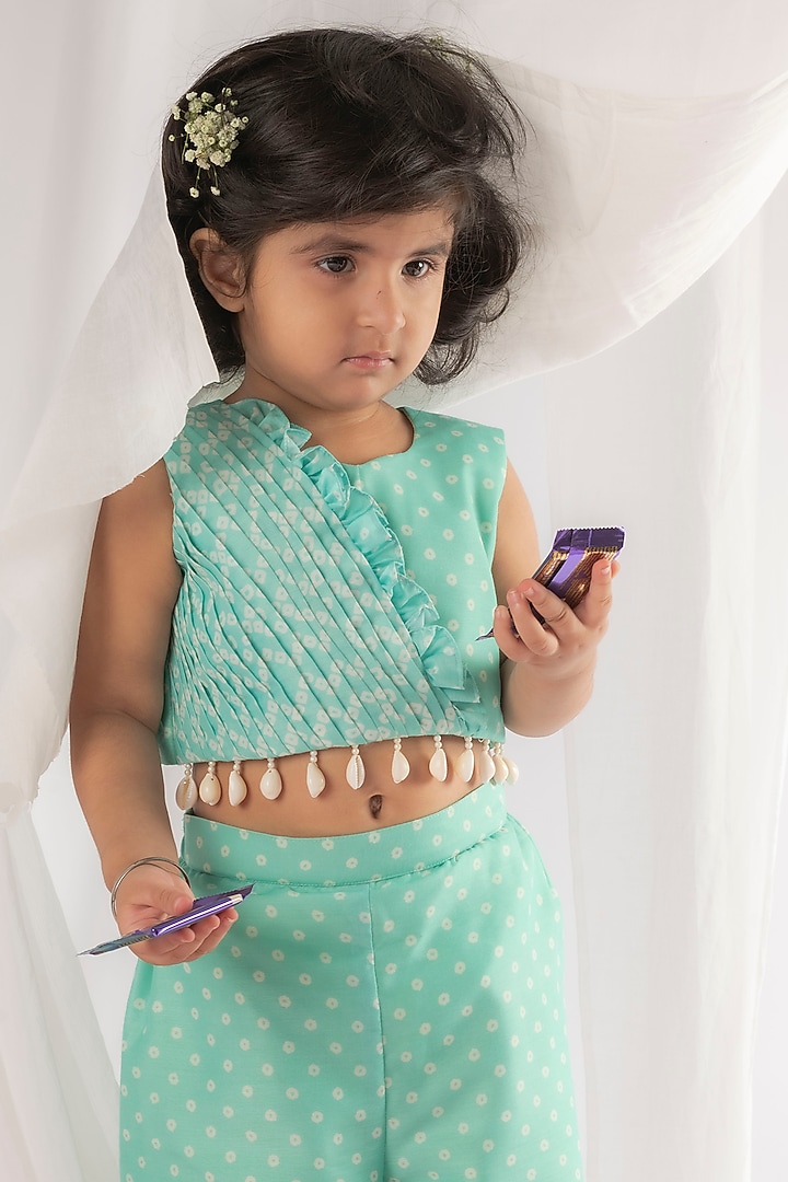 Green Bandhej Printed Pant Set For Girls by Li'l Angels at Pernia's Pop Up Shop