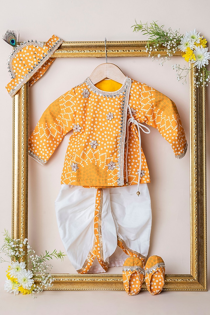 Mustard Printed Jamna Kurta Set For Boys by Li'l Angels at Pernia's Pop Up Shop