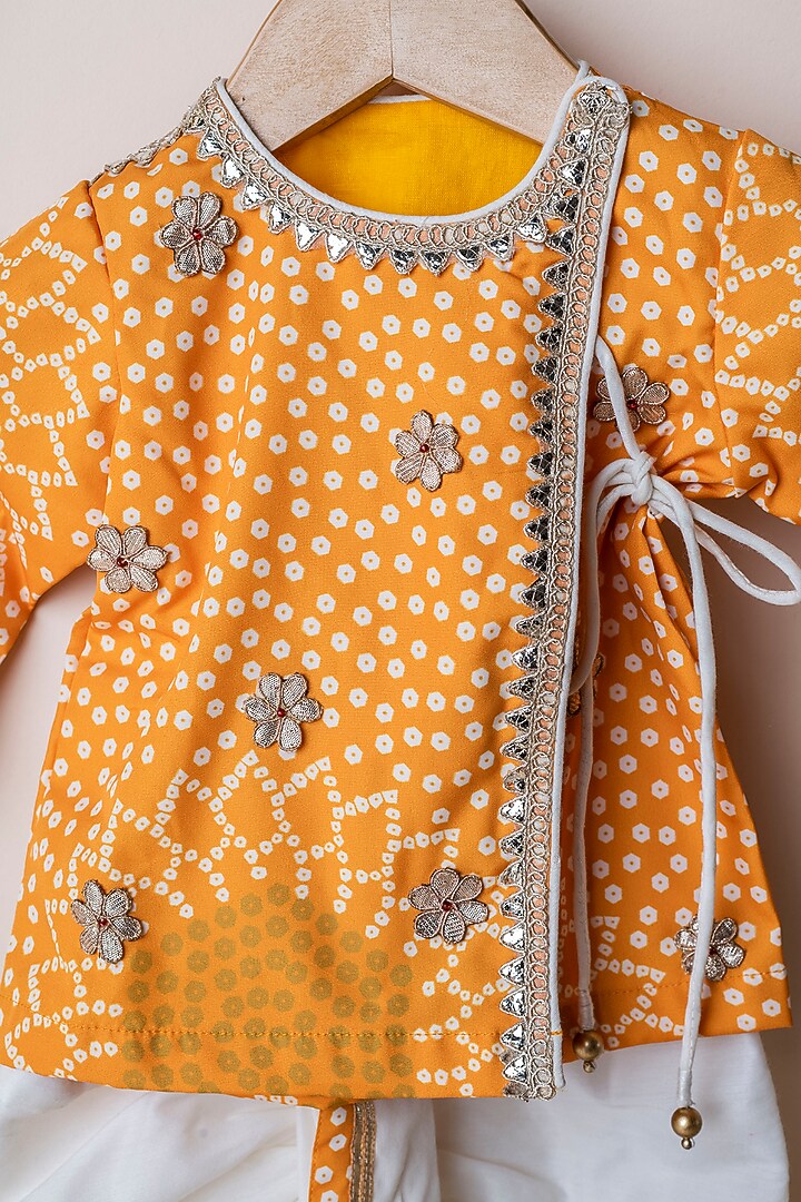 Mustard Printed Jamna Kurta Set For Boys by Li'l Angels at Pernia's Pop Up Shop