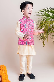 product-color-Pink