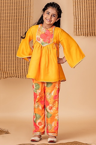 Yellow Muslin Floral Printed Kurta Set For girls by Li'l Angels