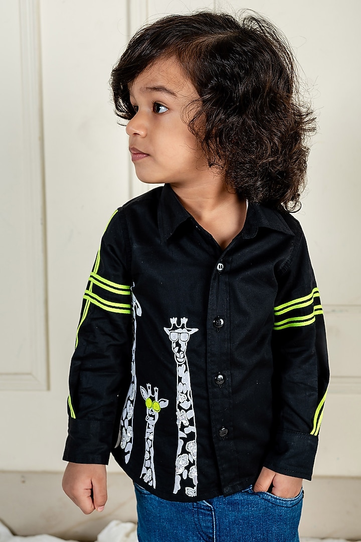 Black Giza Cotton Hand Embroidered Shirt For Boys by Li'l Angels at Pernia's Pop Up Shop