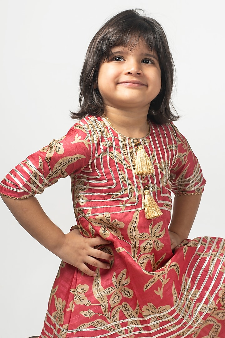 Red Mysore Silk Kurta Set For Girls by Lilglam at Pernia's Pop Up Shop