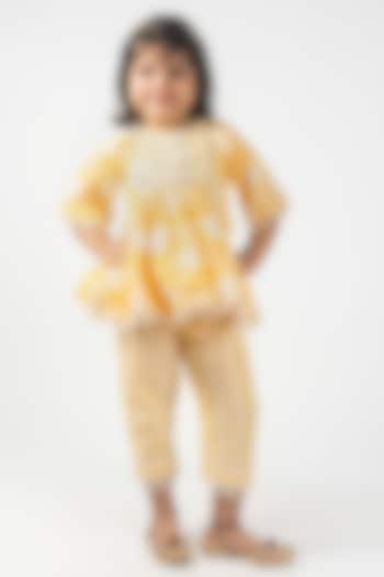 Yellow Cotton Kurta Set For Girls by Lilglam at Pernia's Pop Up Shop