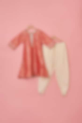Peach Taffeta & Cambric Cotton Gota Lace Embroidered Kurta Set For Girls by Lilglam