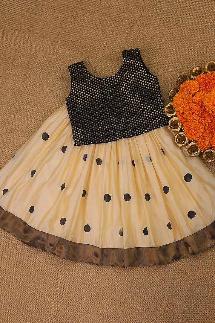 White & Black Modal Silk Printed Skirt Set For Girls by Li & Li Boutique at Pernia's Pop Up Shop