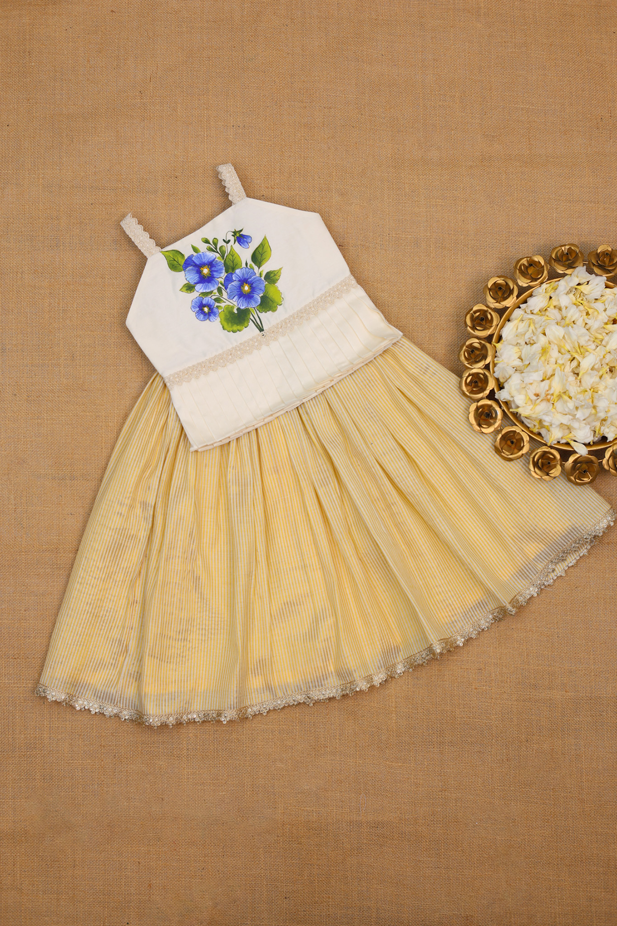 White & Ivory Zari Cotton Skirt Set For Girls by Li & Li Boutique at Pernia's Pop Up Shop