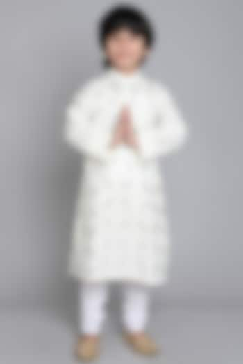 Off-White Pure Linen Mirror Embroidered Kurta Set For Boys by Little Clothings