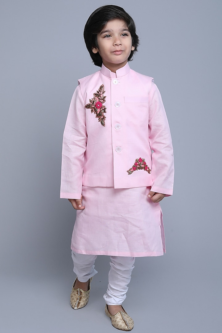 Pink Linen Zari & Thread Nehru Jacket Set For Boys by Little Clothings