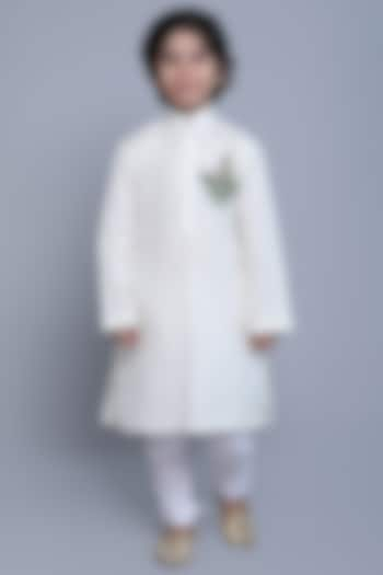 Off-White Linen Hand Embroidered Kurta Set by Little Clothings