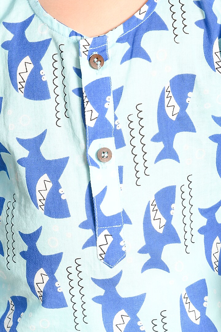 Blue Car Printed Kurta Set by LIL PITAARA at Pernia's Pop Up Shop